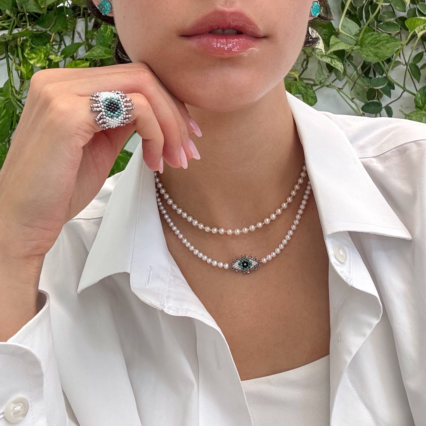 Evil eye chocker with FW pearls